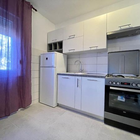 Apartman Lima Apartment Pula Bagian luar foto