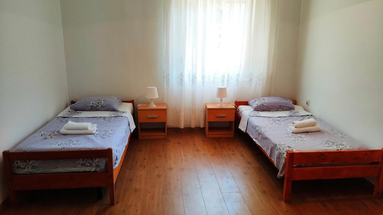 Apartman Lima Apartment Pula Bagian luar foto
