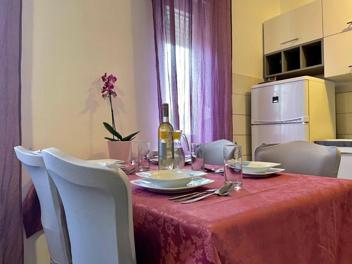 Apartman Lima Apartment Pula Bagian luar foto