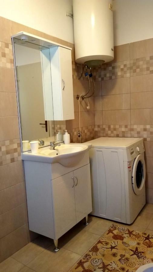 Apartman Lima Apartment Pula Bagian luar foto